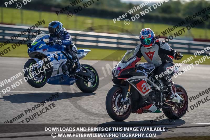 donington no limits trackday;donington park photographs;donington trackday photographs;no limits trackdays;peter wileman photography;trackday digital images;trackday photos